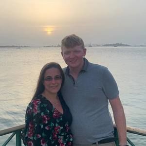 Meet your Posher, Cara